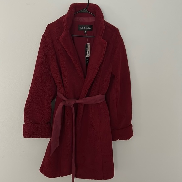 NWT Toccin Teddy Cocoon Coat in Grenadine (Red) color. Women’s size small. - Picture 2 of 8